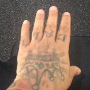 Meet your Posher, Wayne